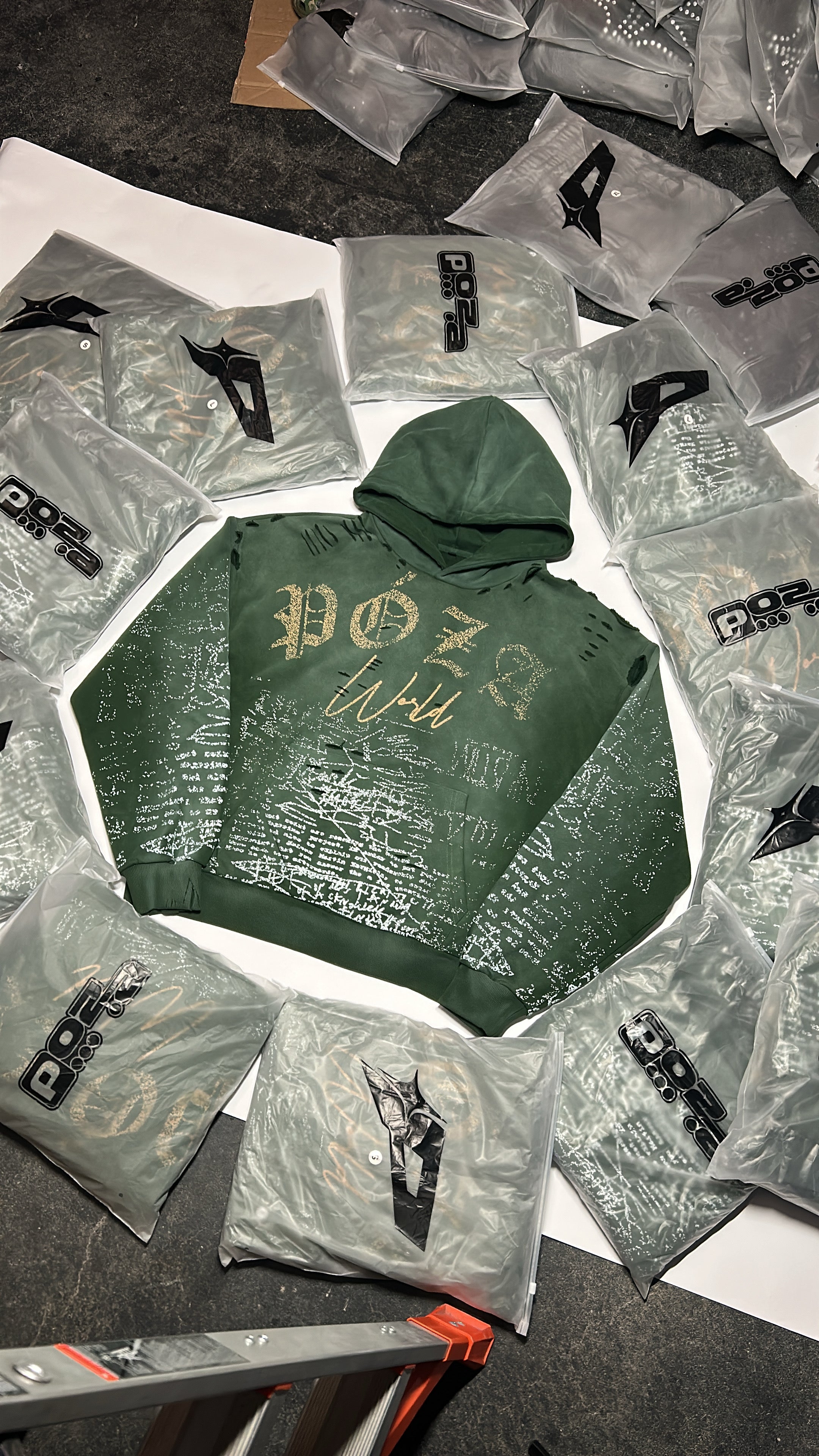 Póza Script hoodie forest green