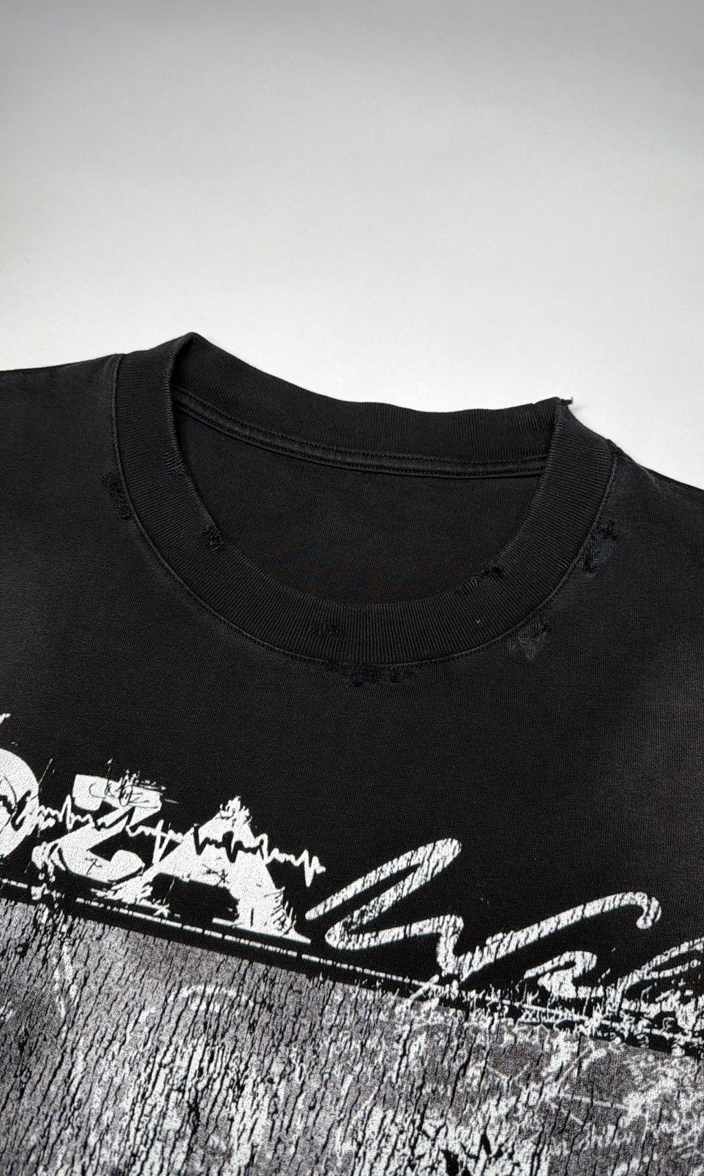 Póza “Forever” faded black tee
