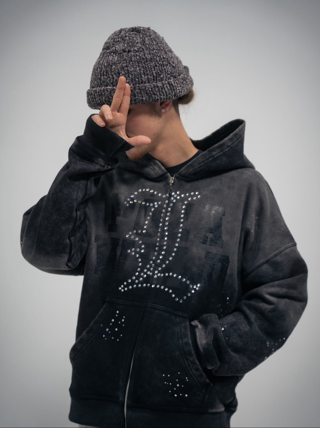 Póza scattered stone zip hoodie