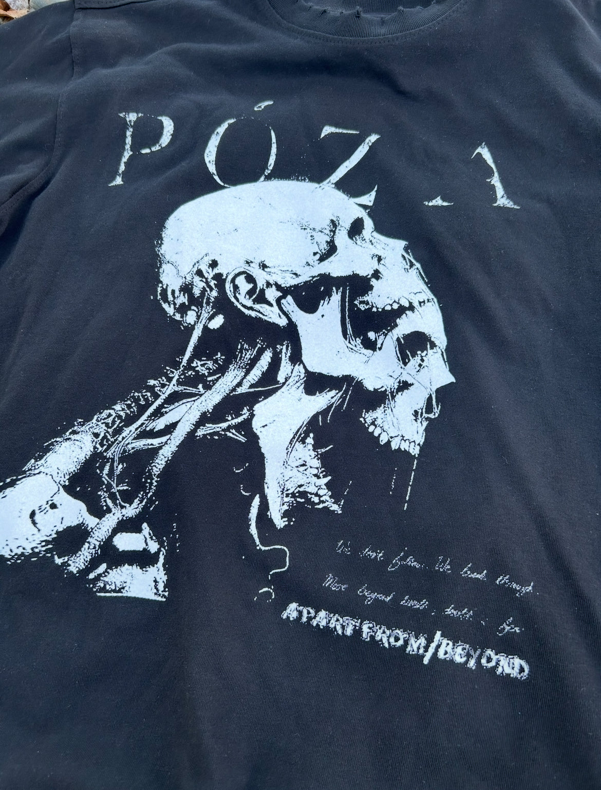 Póza "Reborn" tee